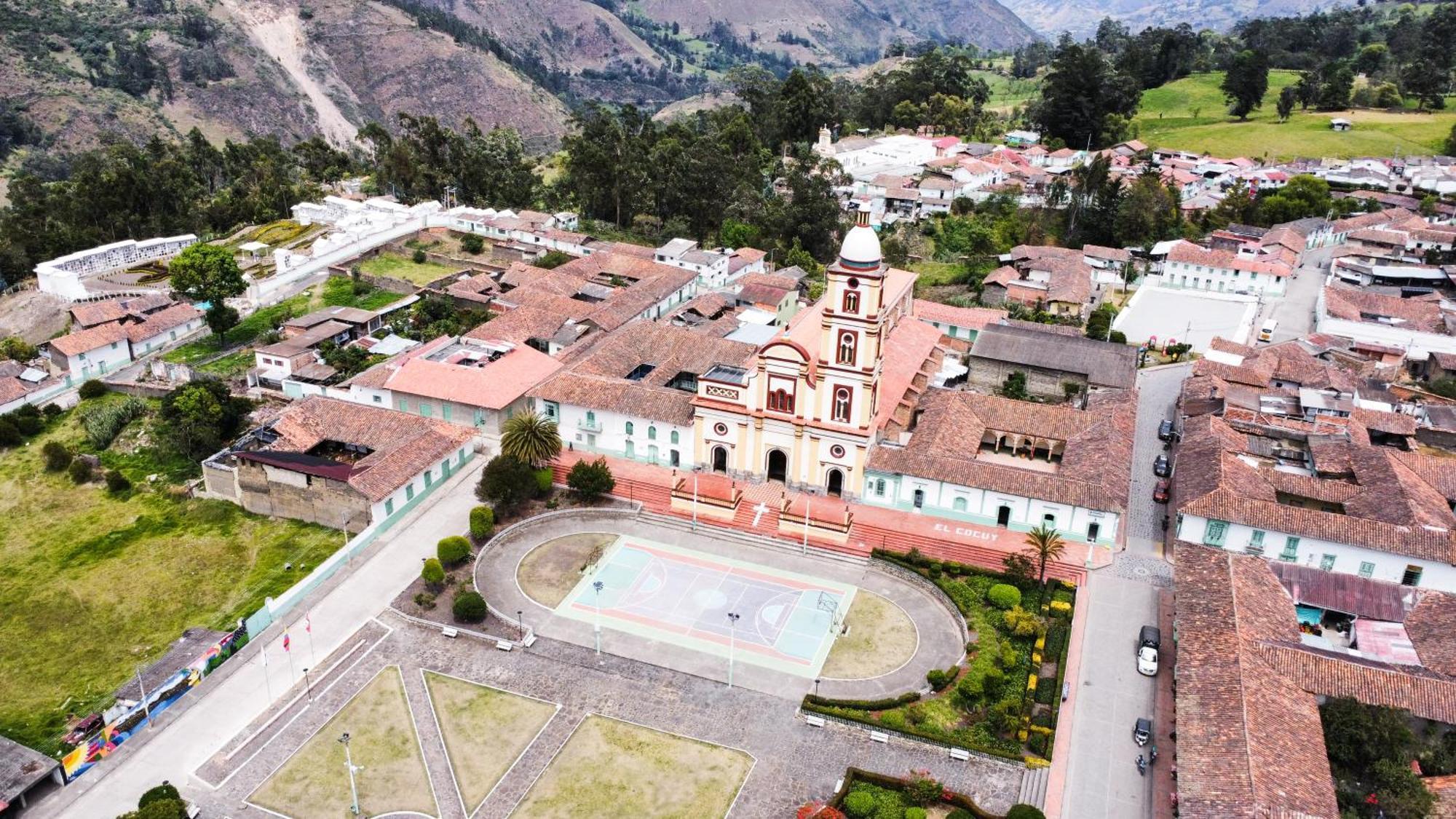 Hostal El Caminante El Cocuy Exterior photo
